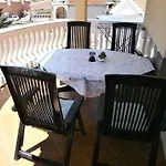 Beautiful Sanela For Relaxed Vacation 3*