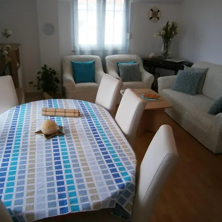 Beautiful Sanela For Relaxed Vacation Maison d'hôtes 3*