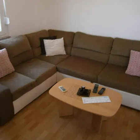 Maison d'hôtes Beautiful Sanela For Relaxed Vacation Vodice